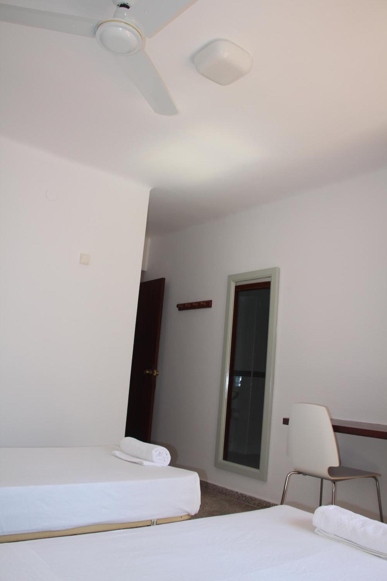 Hostal Las Nieves Ібіца Екстер'єр фото