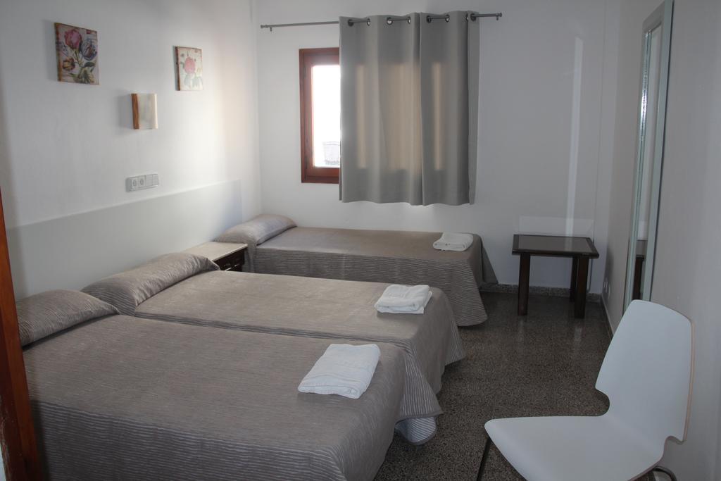 Hostal Las Nieves Ібіца Екстер'єр фото
